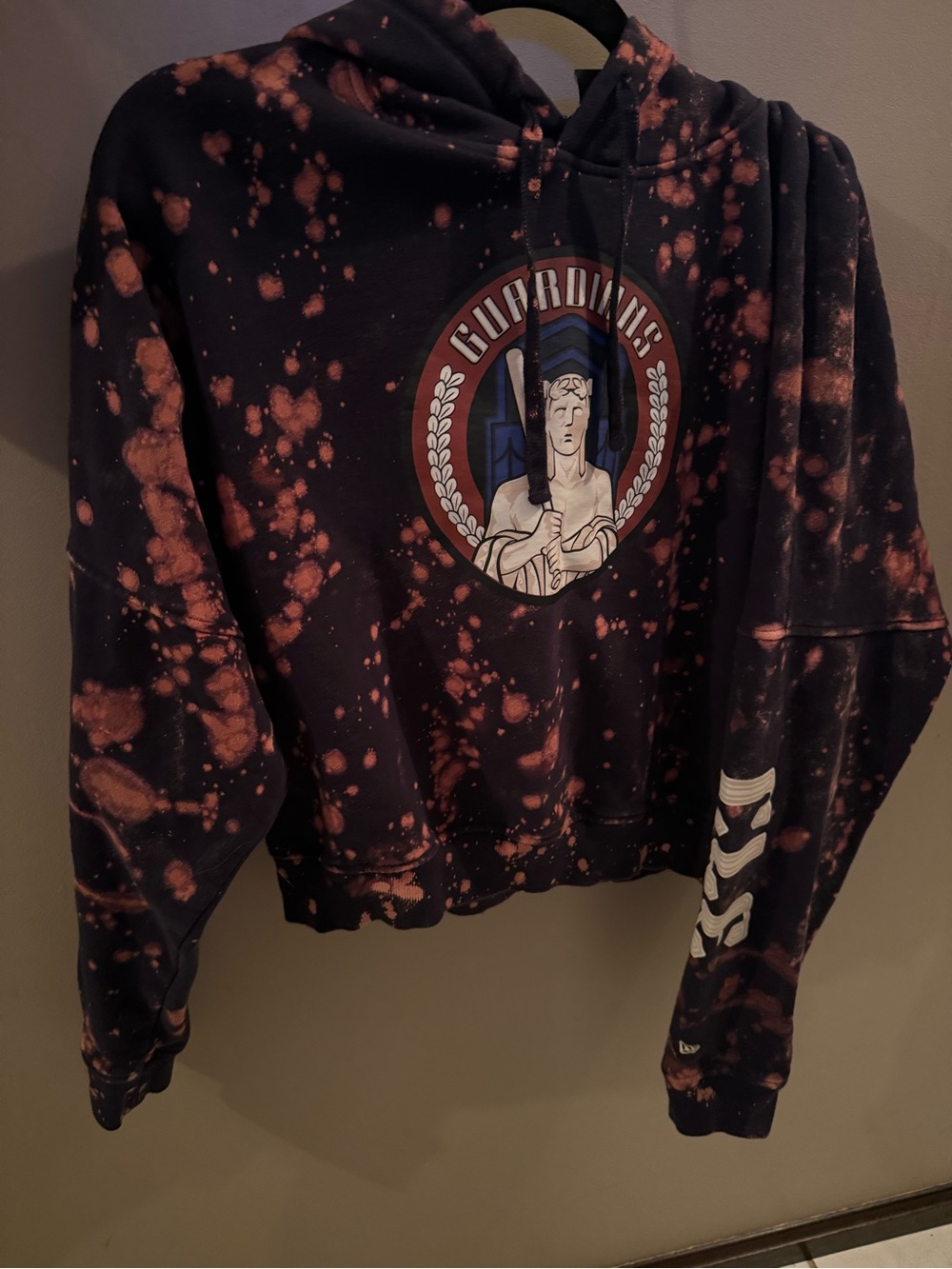 Cleveland guardians crop style hoodie